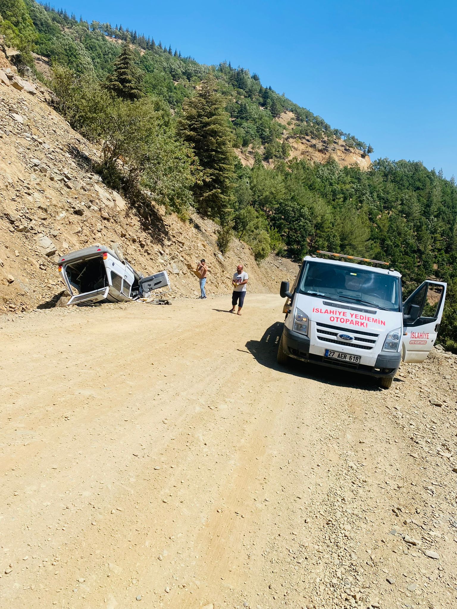 islahiye-oto-kurtarma-yol-yardim-fotograflar (11) islahiye-oto-kurtarma-yol-yardim-fotograflar (11)